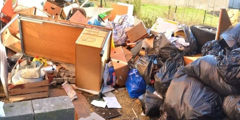 Indulge in top notch, full service, junk removal for estate clearing