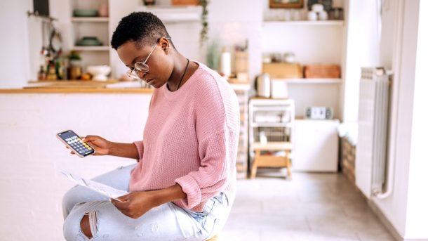Comparing No Credit Check Phone Plans Side by Side